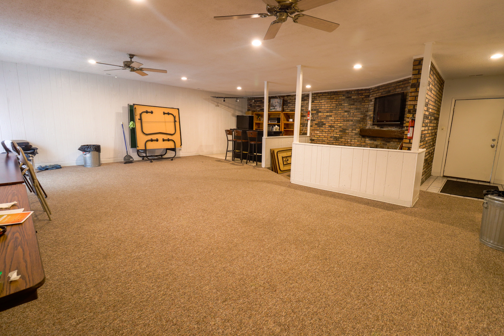 7314 Blackstone Avenue #30, Justice, IL 60458