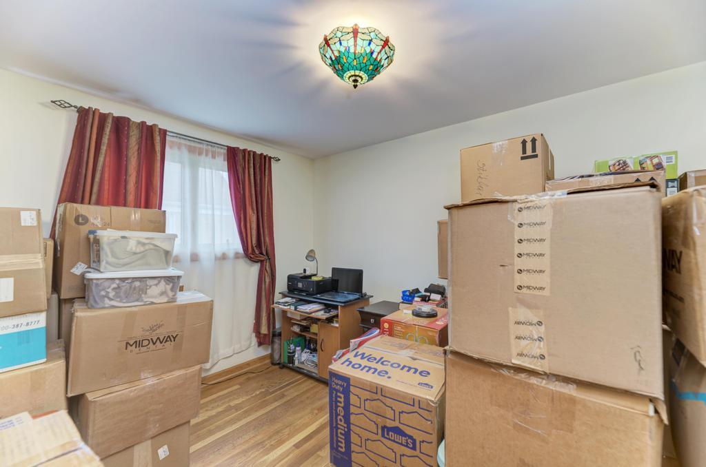 7964 S Tripp Avenue, Chicago, IL 60652