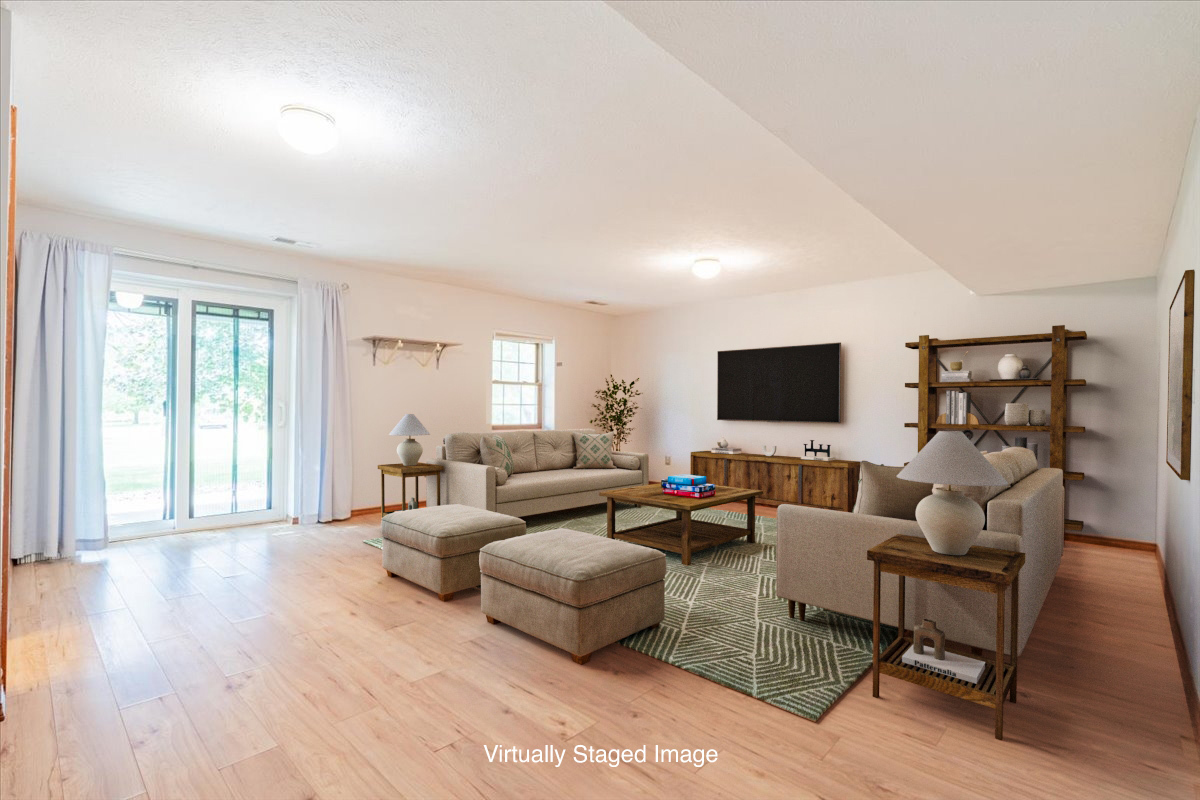 46 Parkshores Drive, Bloomington, IL 61701