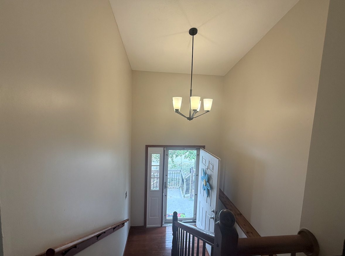 46 Parkshores Drive, Bloomington, IL 61701