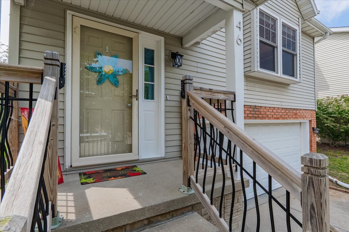 46 Parkshores Drive, Bloomington, IL 61701