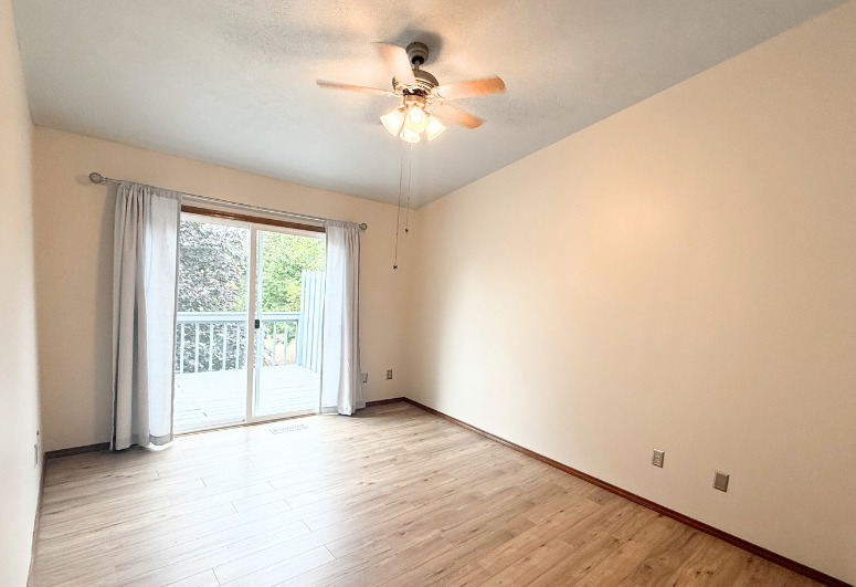 46 Parkshores Drive, Bloomington, IL 61701