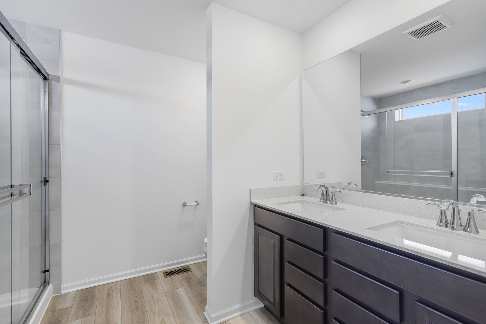 413 Hathaway Lane, Oswego, IL 60543