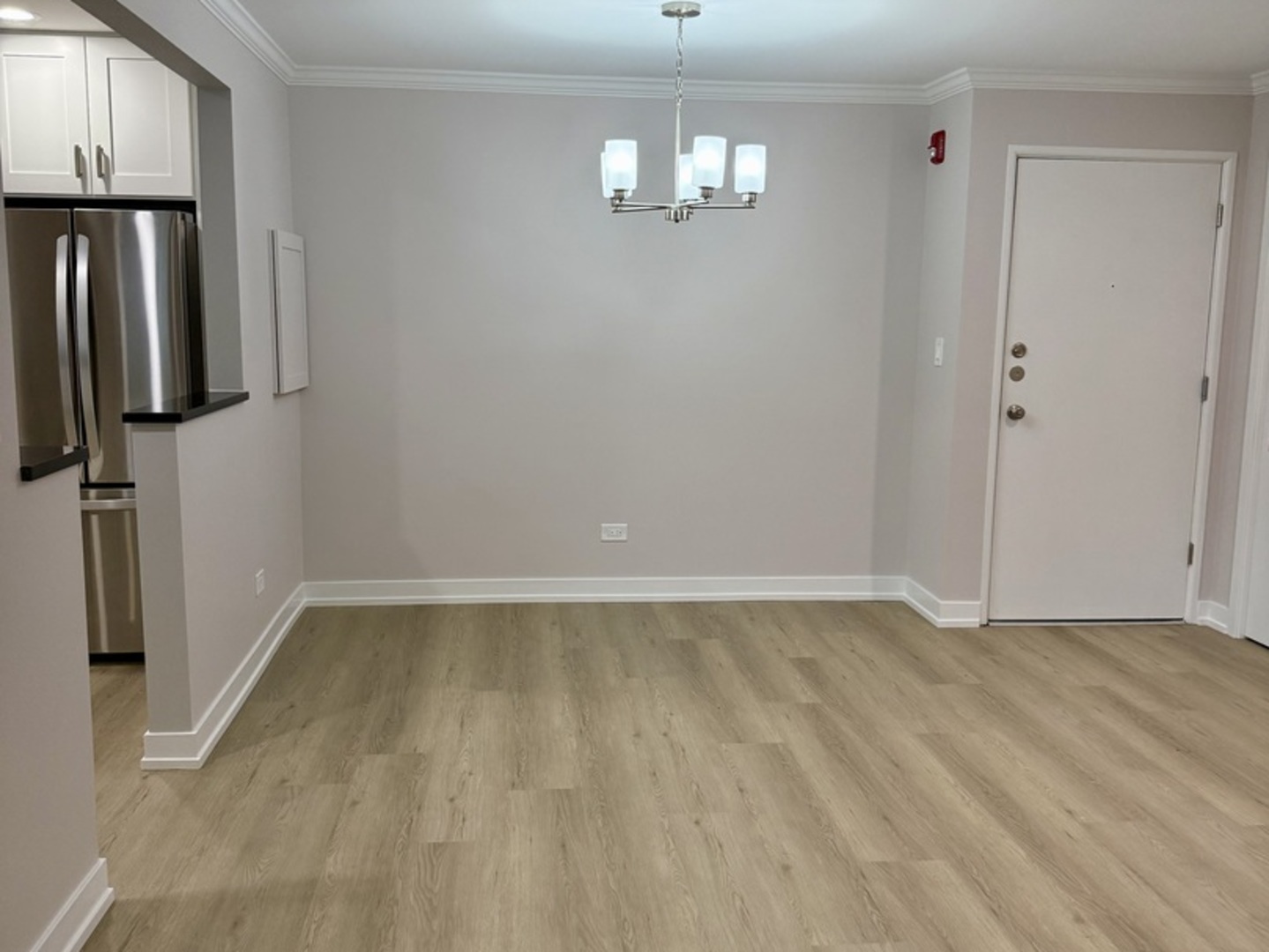 505 S Cleveland Avenue #207, Arlington Heights, IL 60005