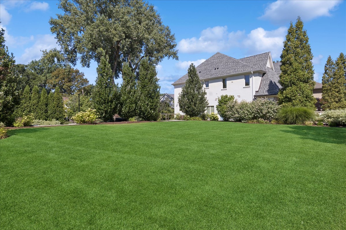 156 Sunnyside Avenue, Elmhurst, IL 60126