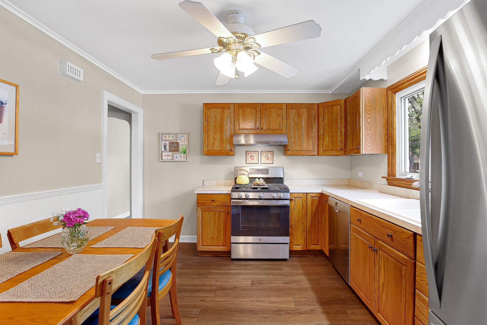 9342 Nordica Avenue, Oak Lawn, IL 60453