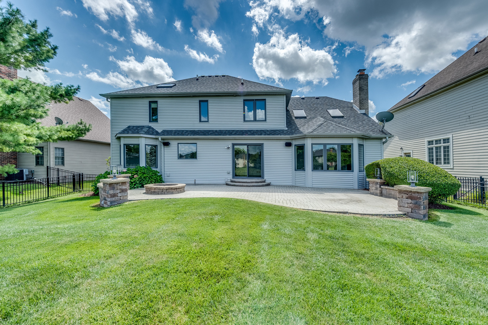 3703 Mistflower Lane, Naperville, IL 60564