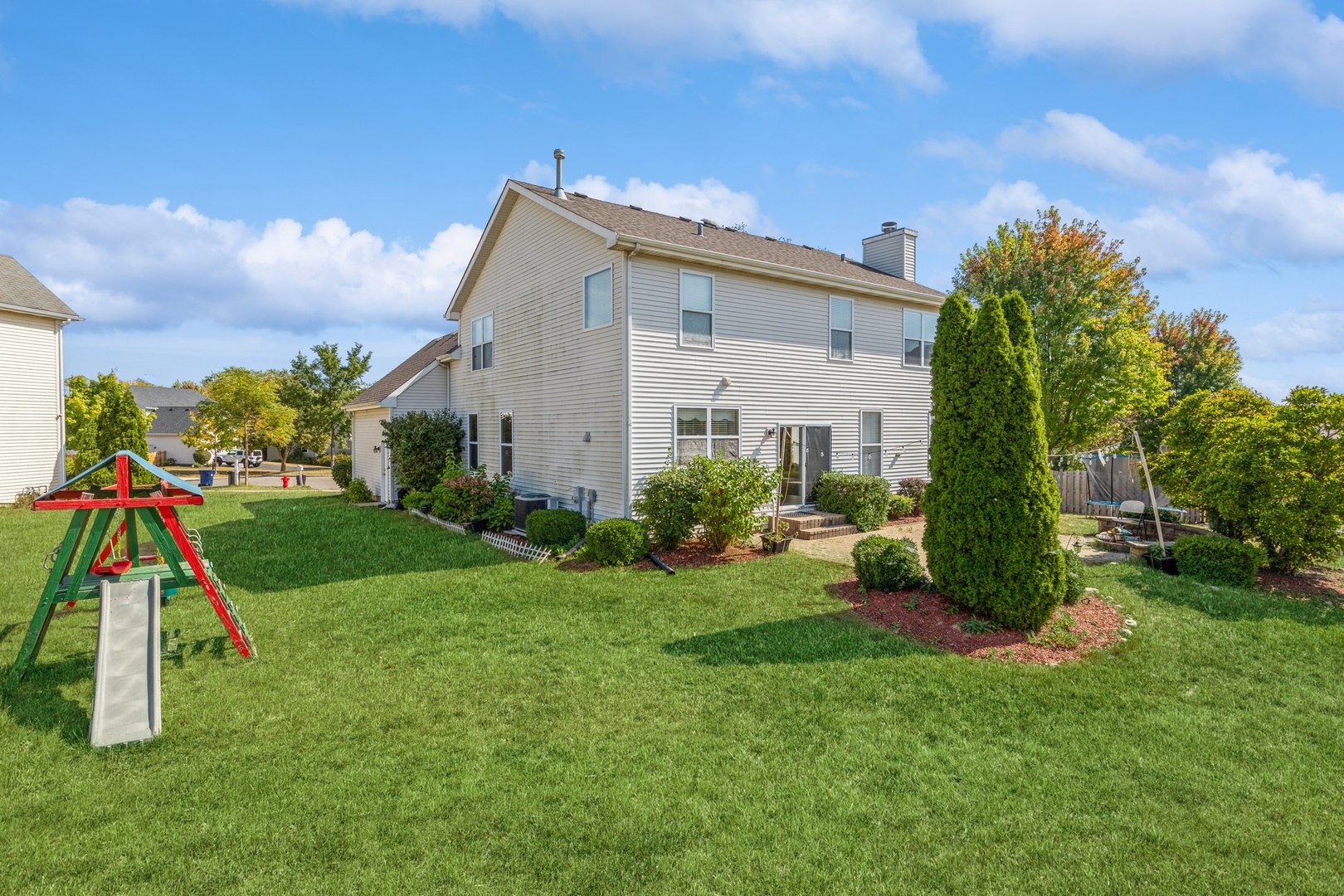 7 Lake Plumleigh Court, Algonquin, IL 60102