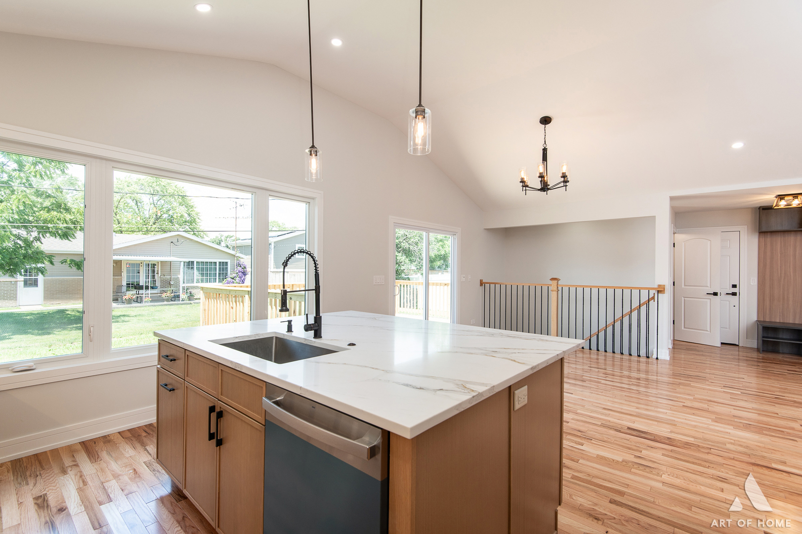 9124 S 88th Avenue, Hickory Hills, IL 60457