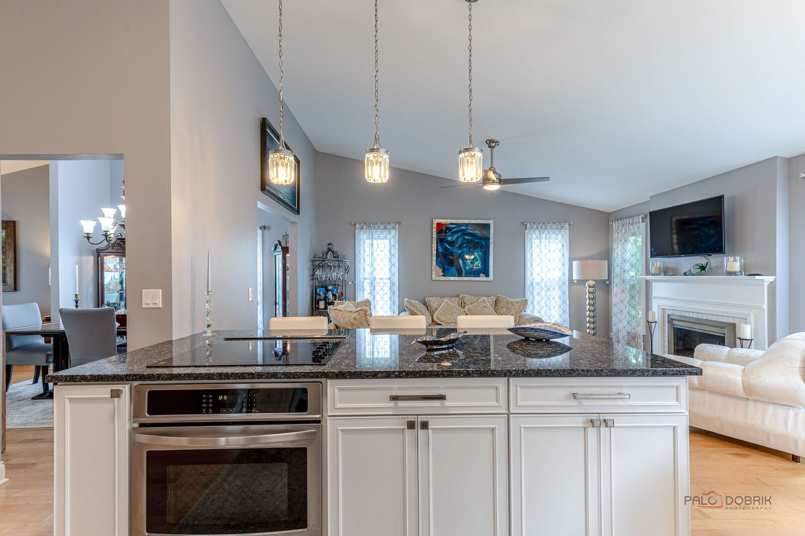 913 Hobson Drive, Buffalo Grove, IL 60089