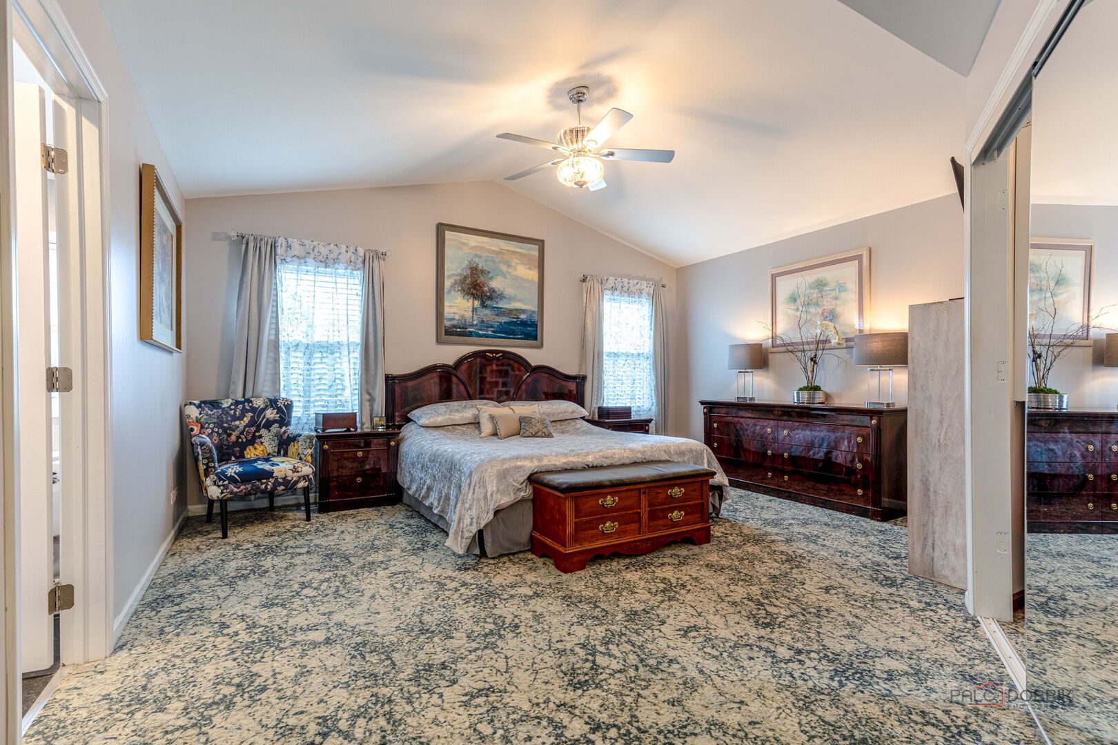 913 Hobson Drive, Buffalo Grove, IL 60089
