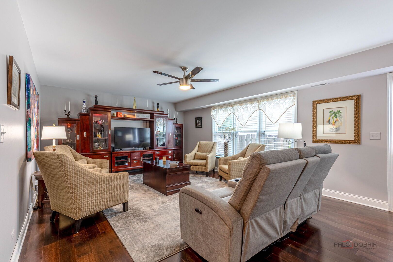 913 Hobson Drive, Buffalo Grove, IL 60089