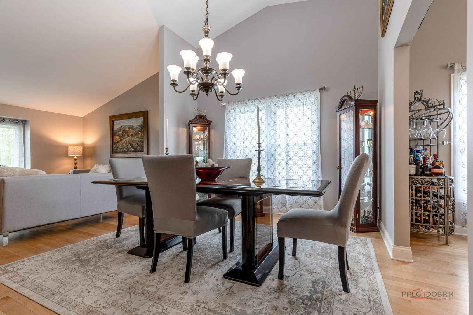 913 Hobson Drive, Buffalo Grove, IL 60089