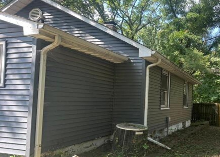 129 Hazel Court, Creve Coeur, IL 61610