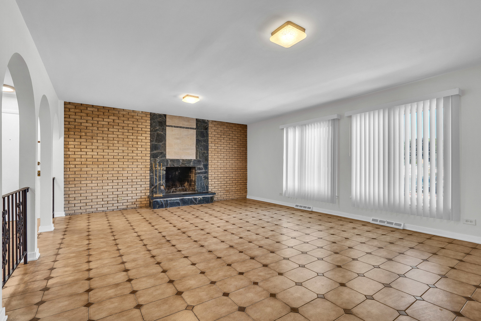 2685 N Julian Terrace #1, River Grove, IL 60171