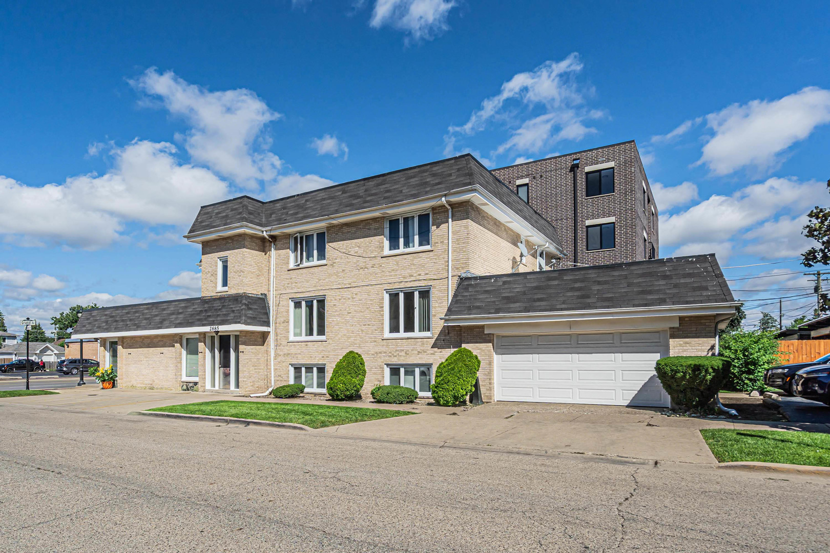 2685 N Julian Terrace #1, River Grove, IL 60171
