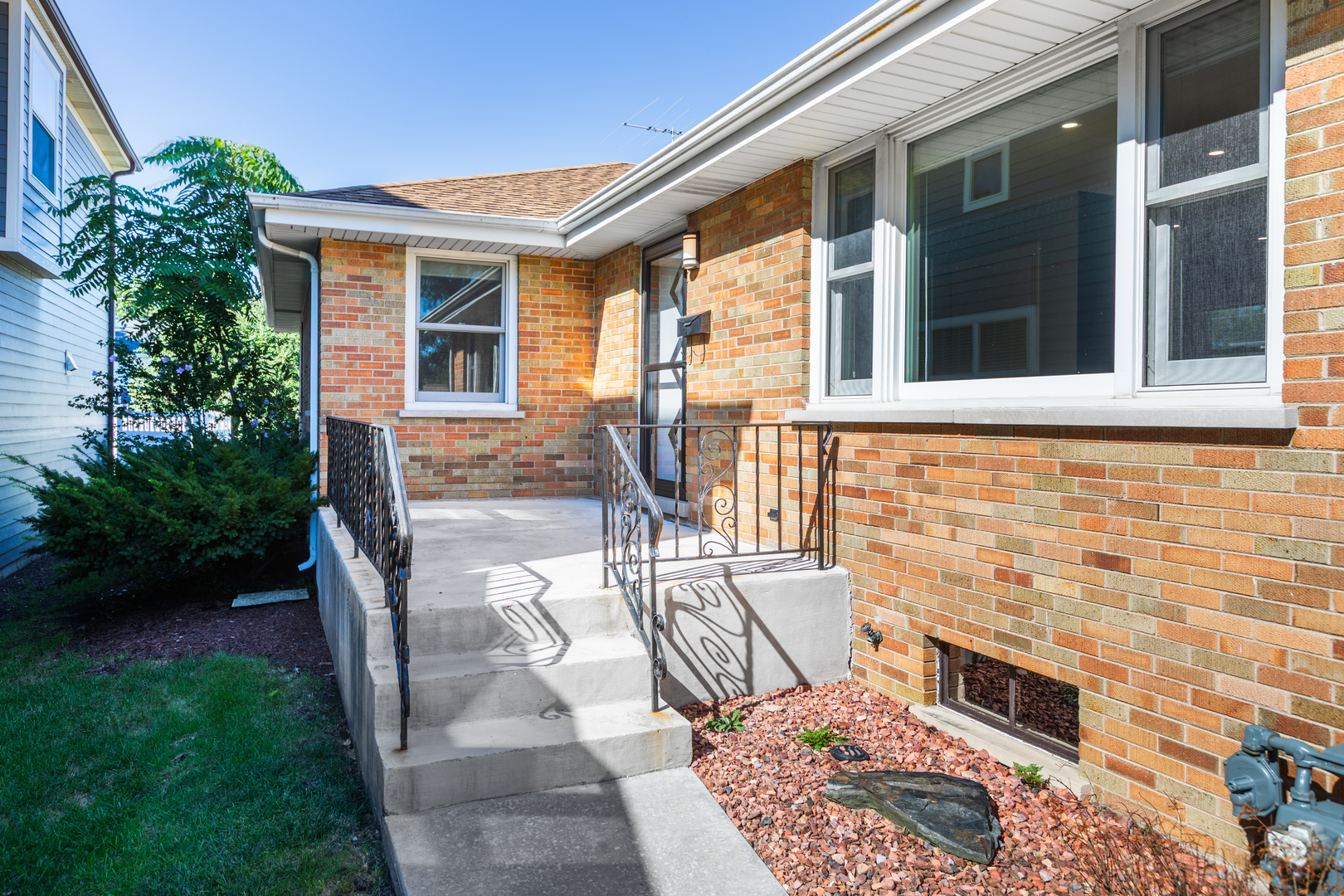 536 Prairie Avenue, Downers Grove, IL 60515