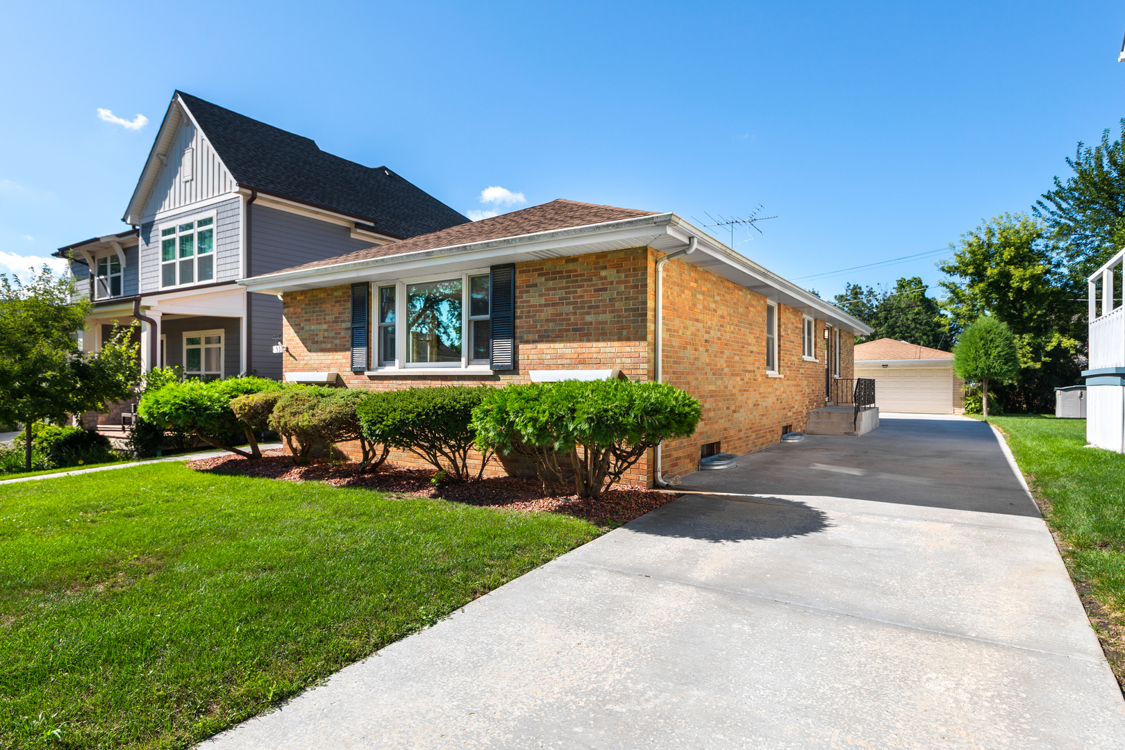 536 Prairie Avenue, Downers Grove, IL 60515