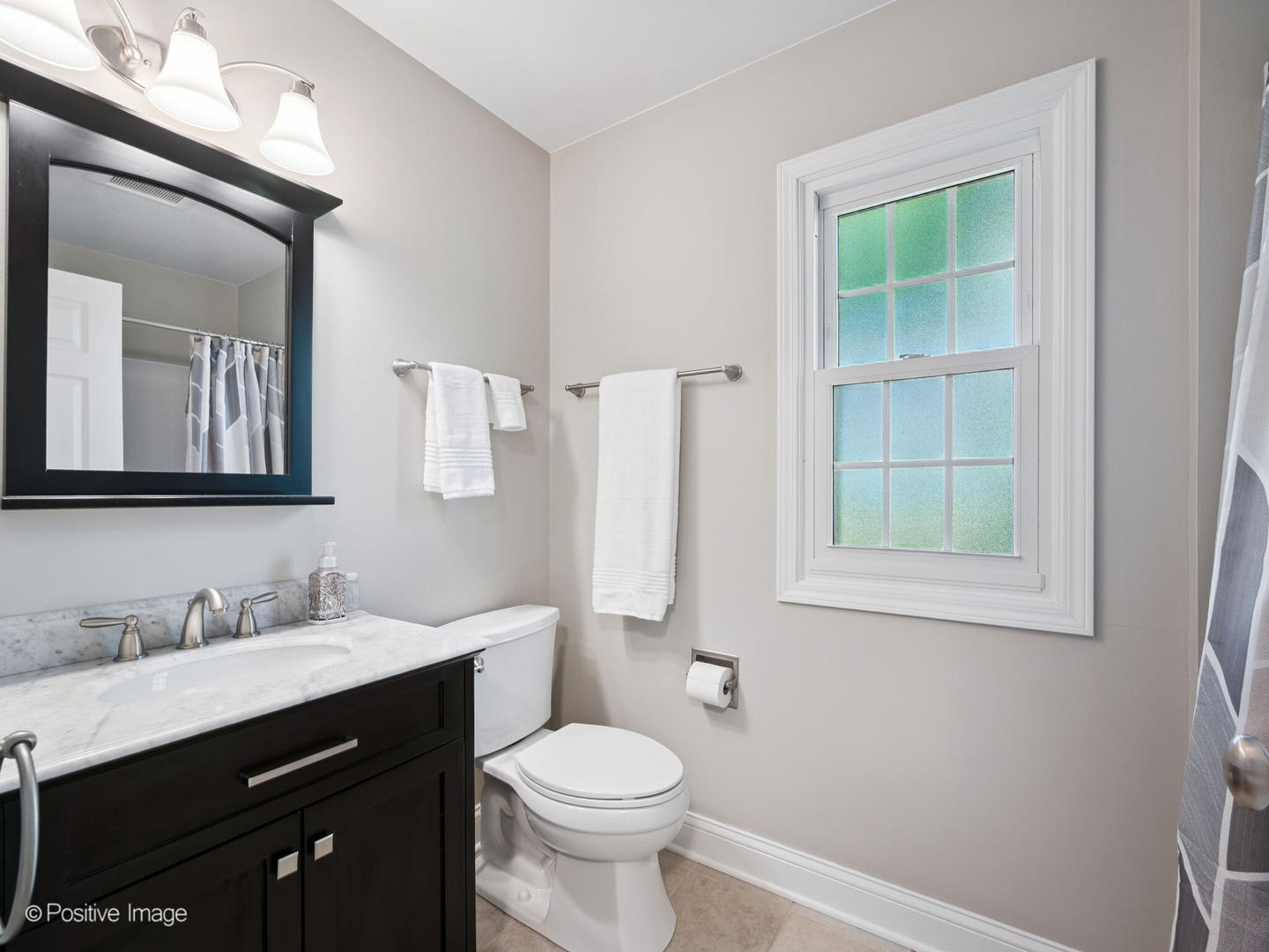 1407 S 12th Street, St. Charles, IL 60174