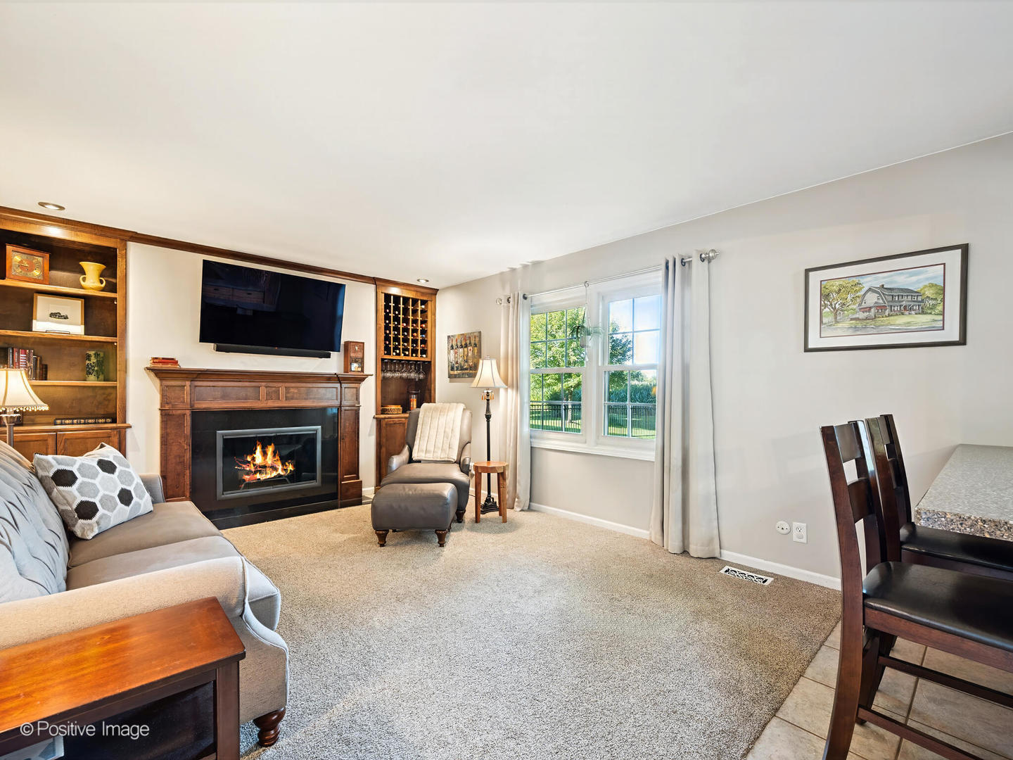 1407 S 12th Street, St. Charles, IL 60174