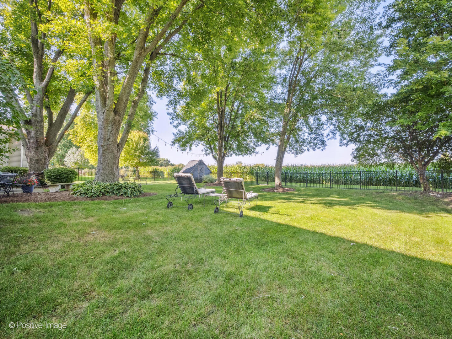 1407 S 12th Street, St. Charles, IL 60174