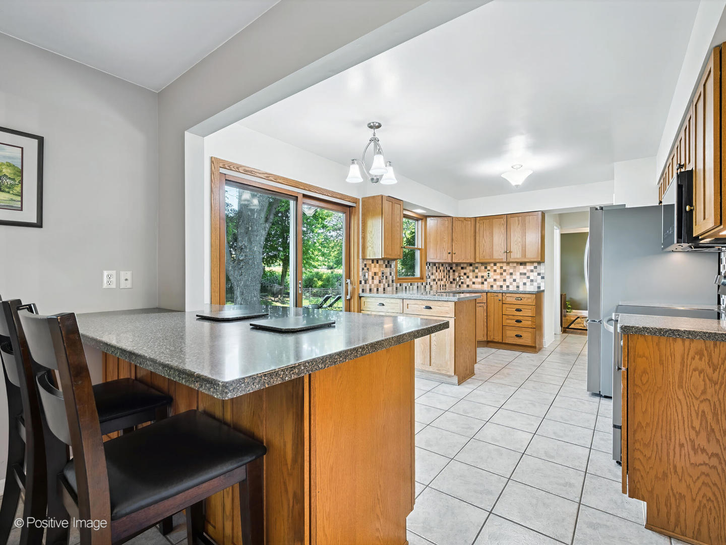 1407 S 12th Street, St. Charles, IL 60174