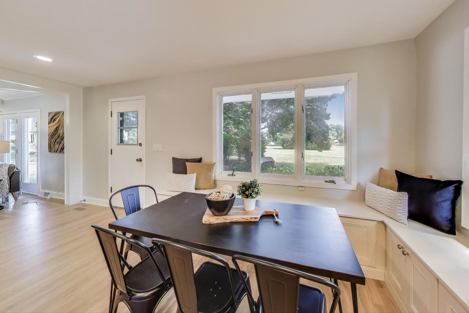 2408 Cumberland Circle, Long Grove, IL 60047