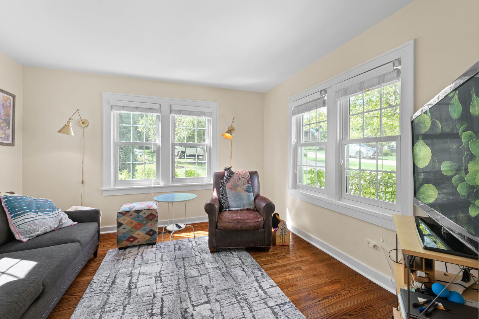 1960 Elmore Avenue, Downers Grove, IL 60515