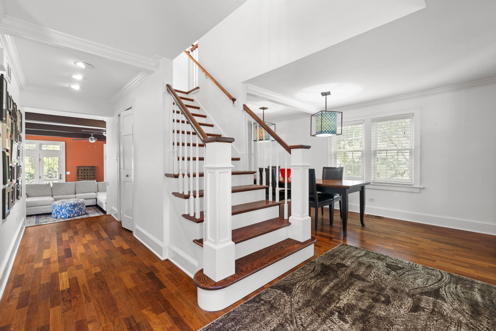 1960 Elmore Avenue, Downers Grove, IL 60515