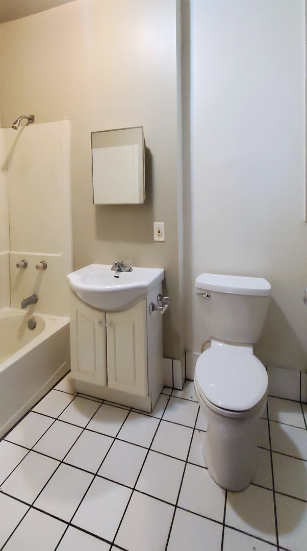 366 Western Avenue #3, Joliet, IL 60435