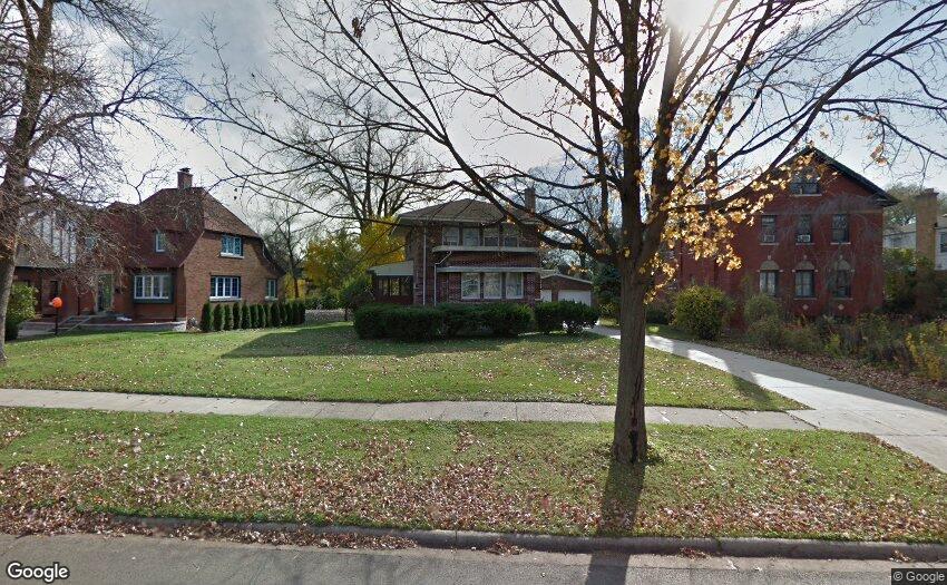 247 Addison Road, Riverside, IL 60546