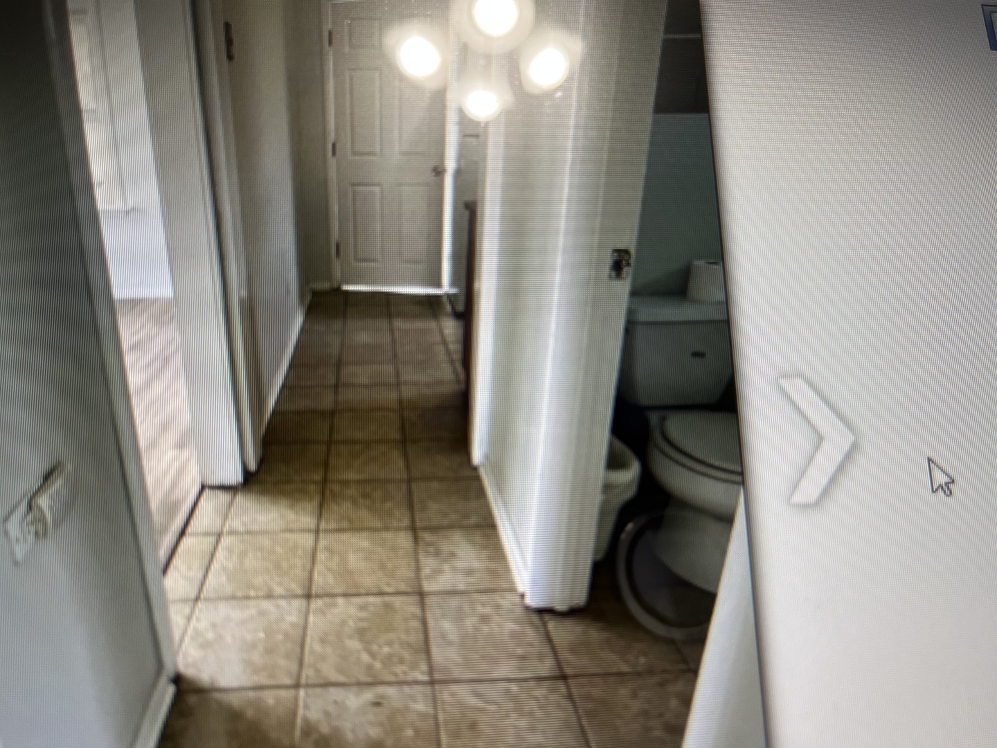 2122 Sprucewood Street, Des Plaines, IL 60016