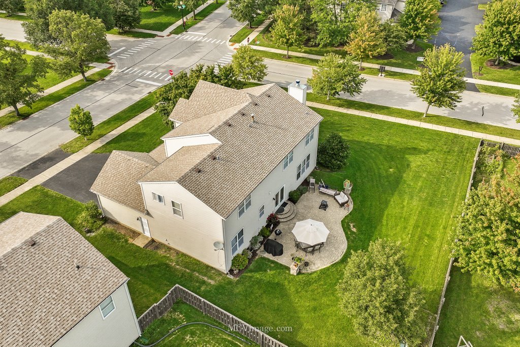 16335 W Cagwin Drive, Lockport, IL 60441