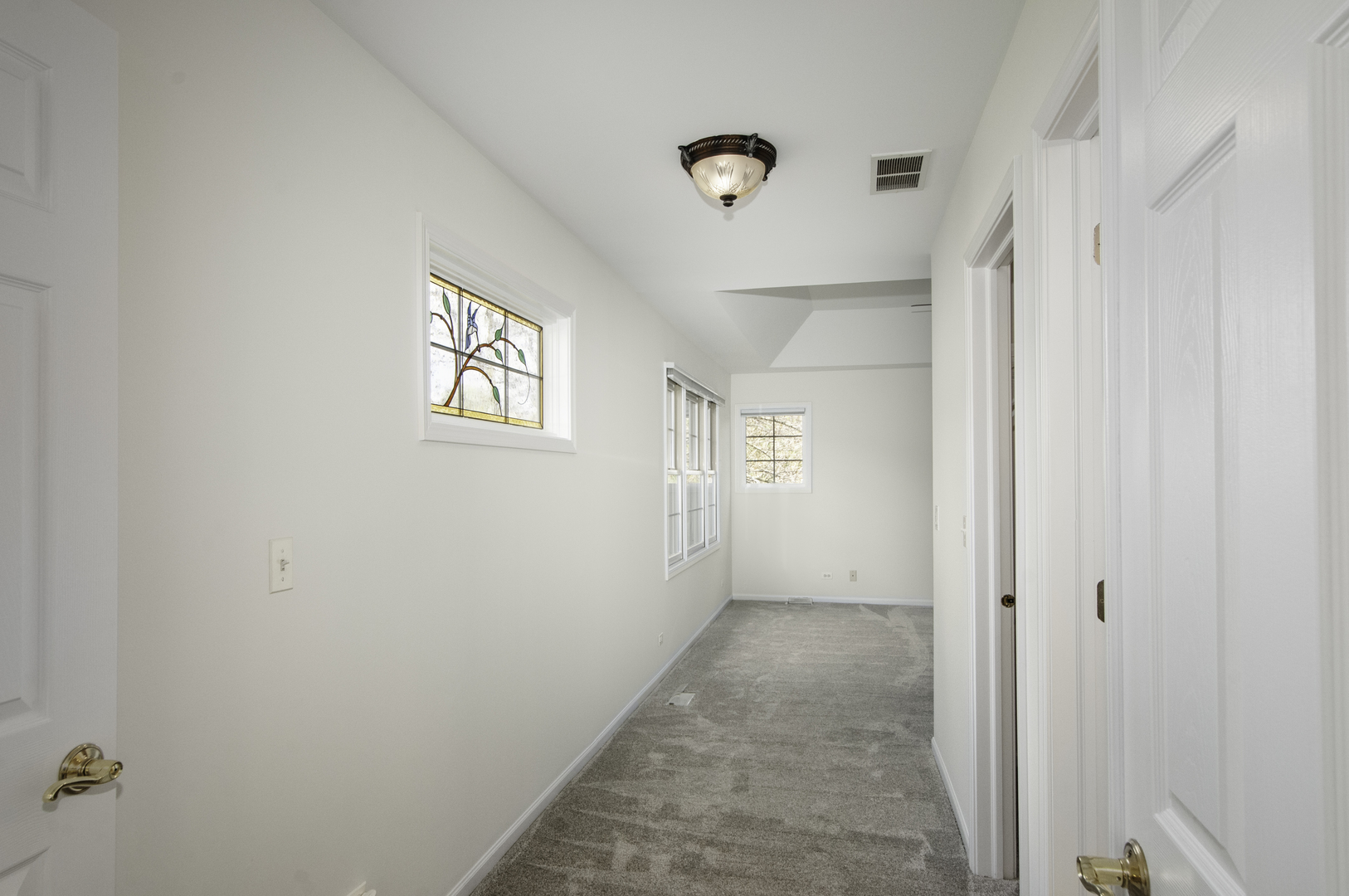 215 Wildflower Lane, La Grange, IL 60525