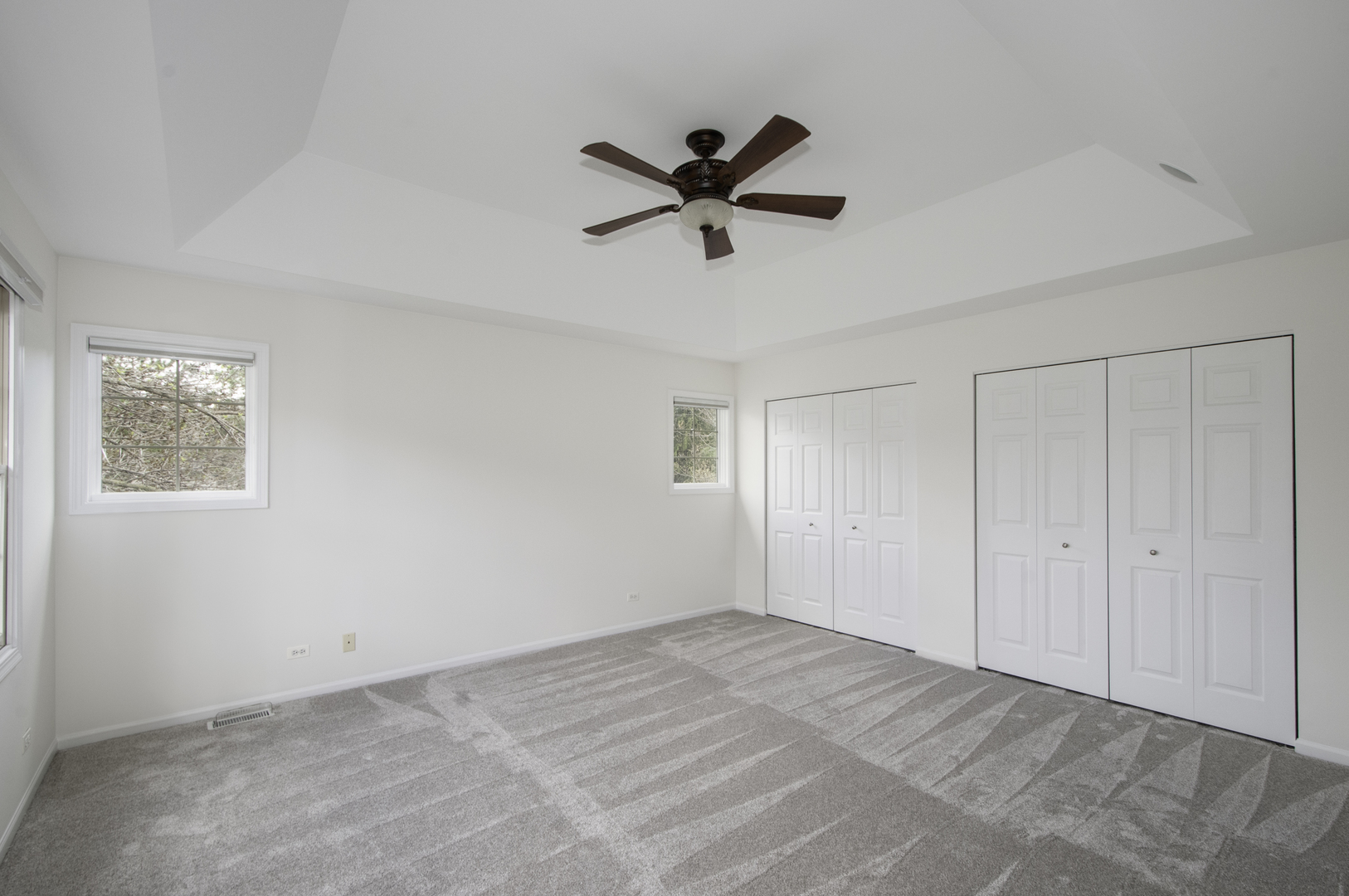 215 Wildflower Lane, La Grange, IL 60525