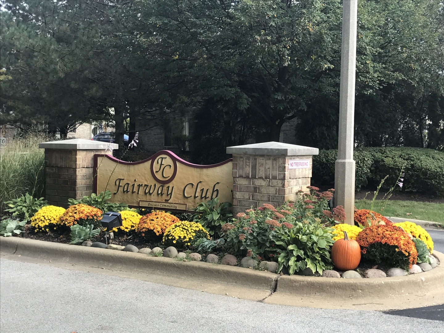 215 Wildflower Lane, La Grange, IL 60525