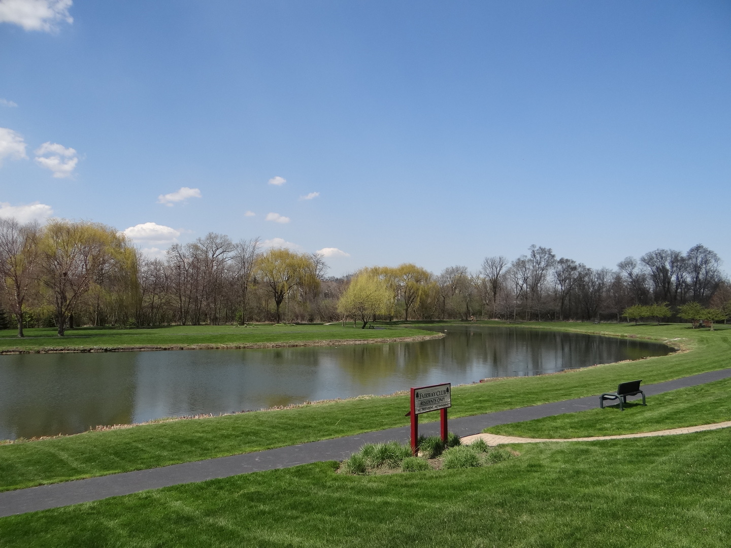 215 Wildflower Lane, La Grange, IL 60525