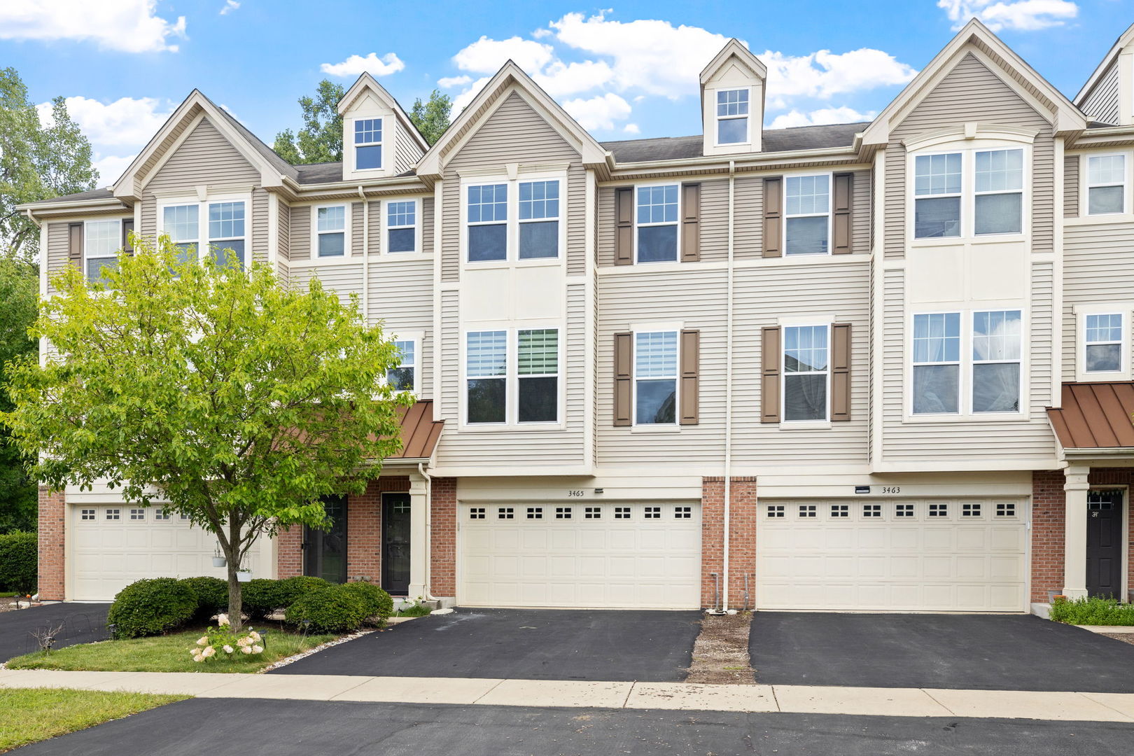 3465 Bradbury Circle, Aurora, IL 60504