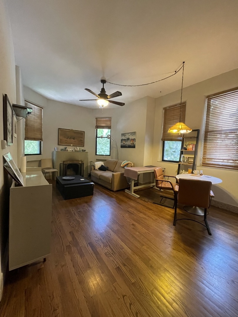 1856 N Lincoln Avenue #1, Chicago, IL 60614
