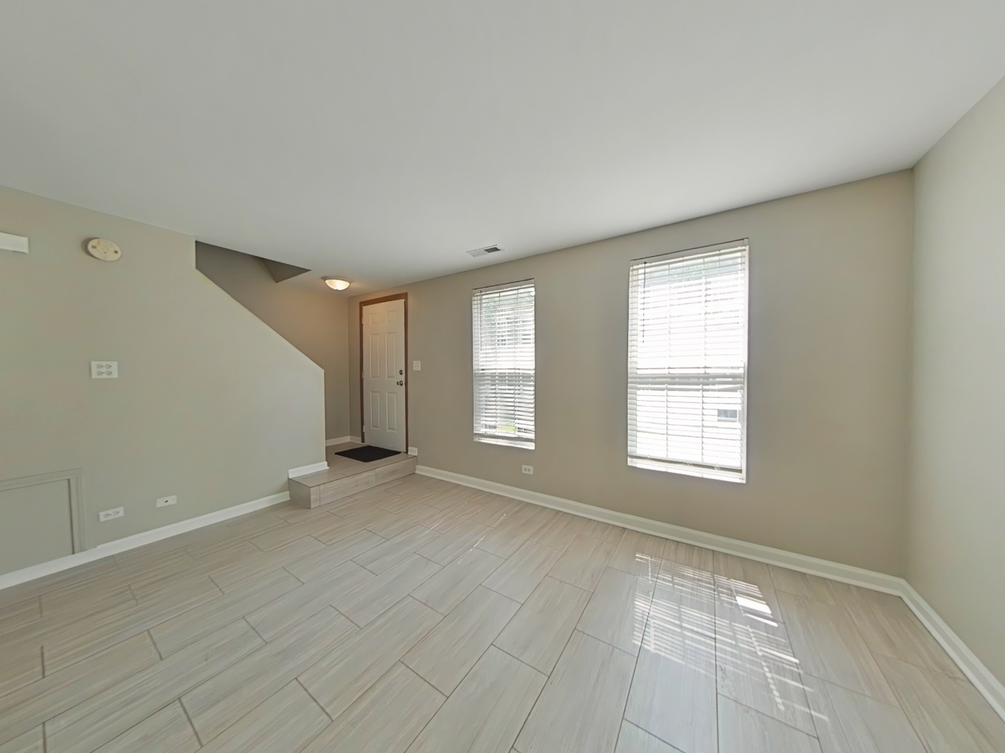 1101 Symphony Drive, Aurora, IL 60504