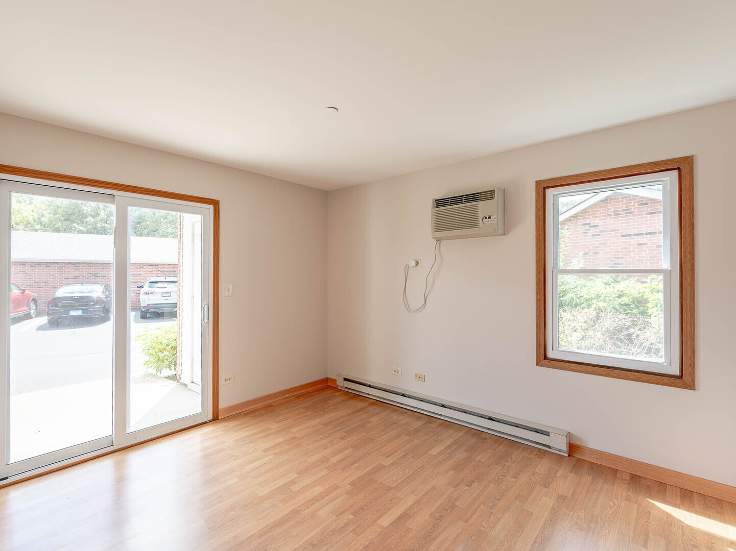 1347 Cunat Court #1A, Lake In The Hills, IL 60156