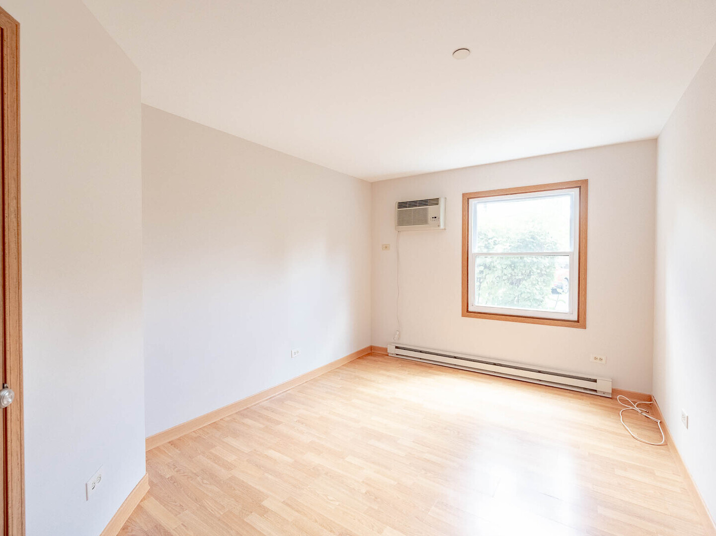 1347 Cunat Court #1A, Lake In The Hills, IL 60156