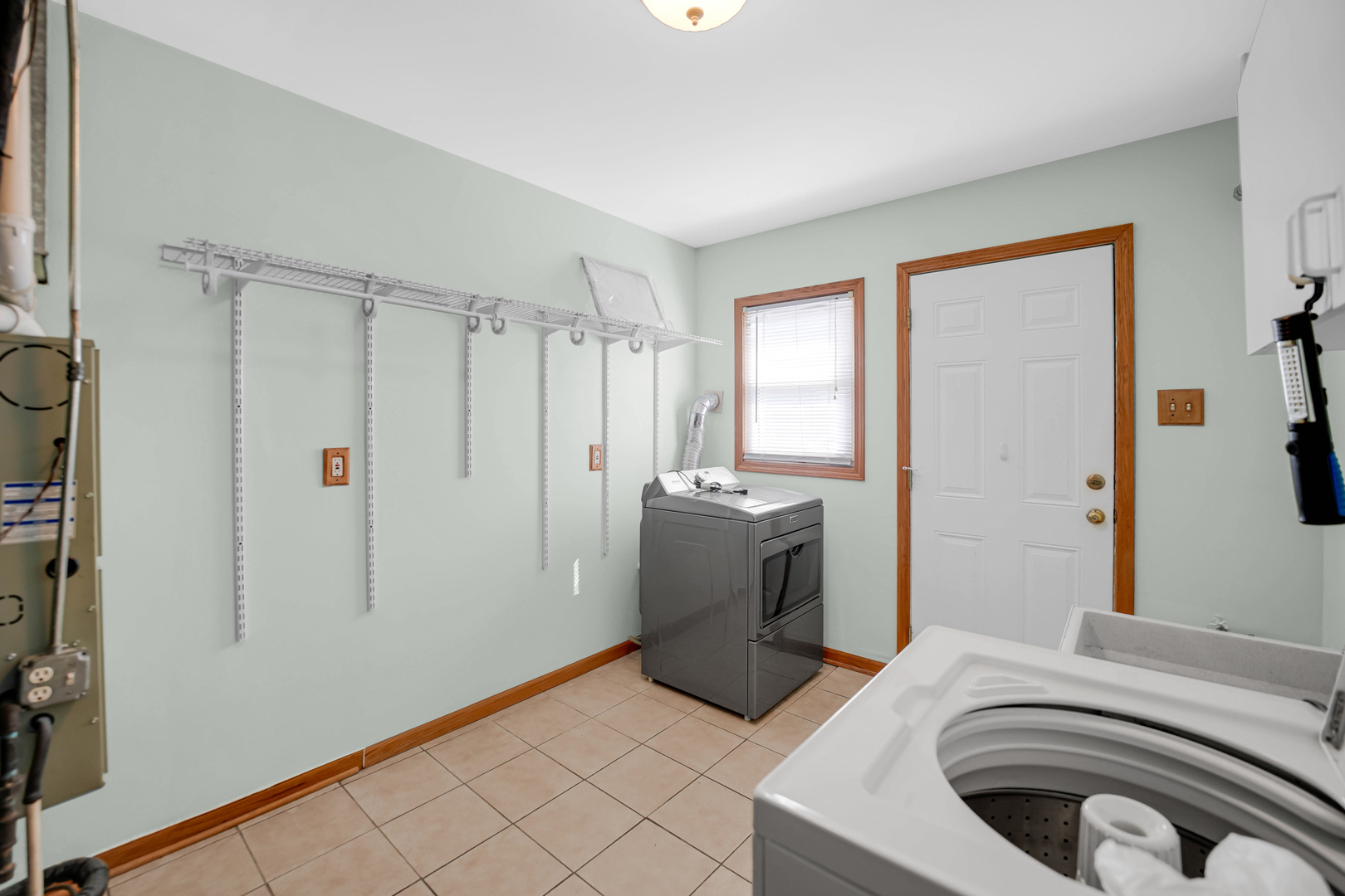 3160 W Park Lane Drive, Merrionette Park, IL 60803