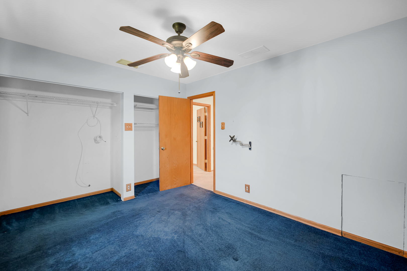 3160 W Park Lane Drive, Merrionette Park, IL 60803