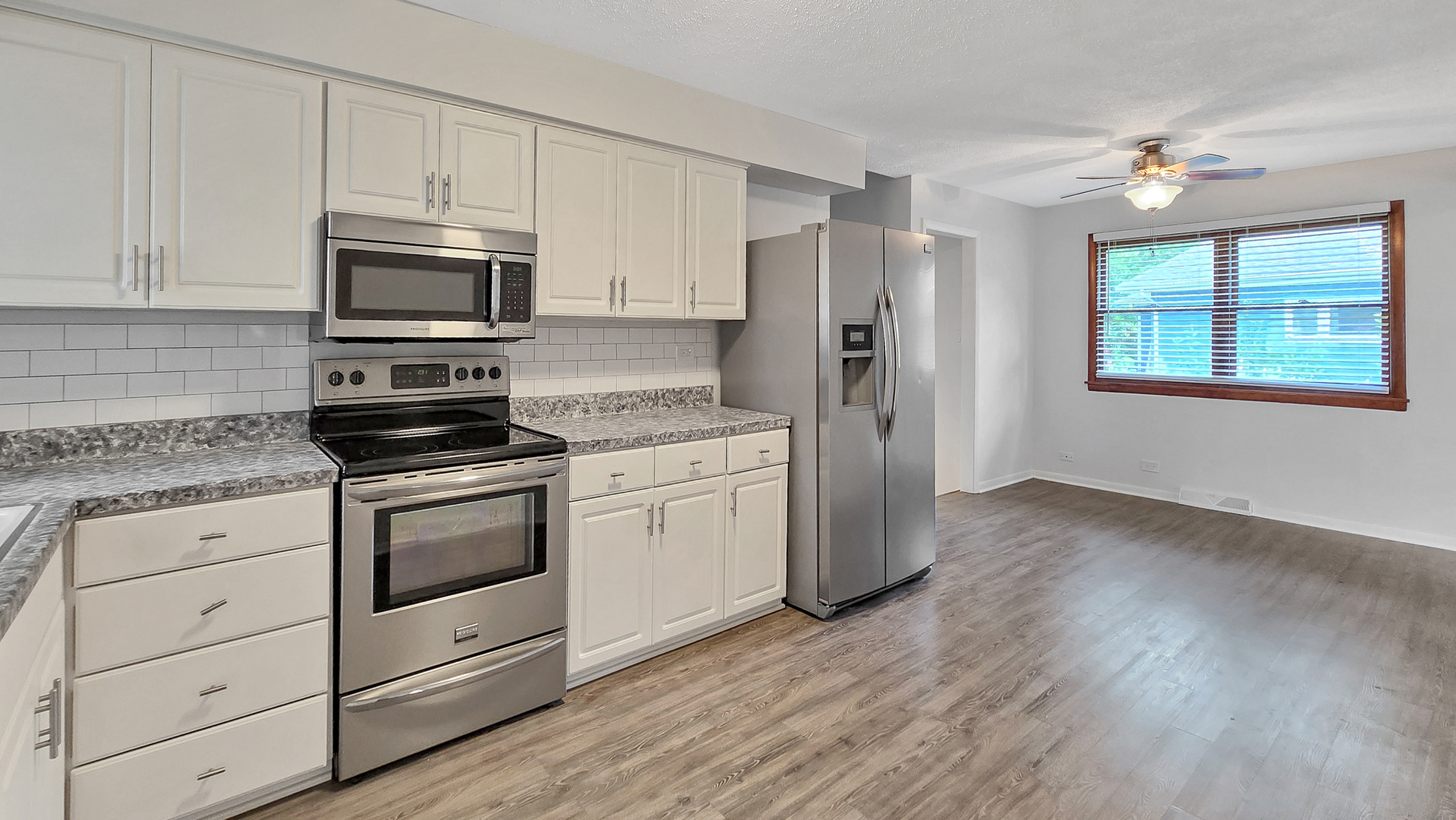 5S388 Allister Lane, Naperville, IL 60563