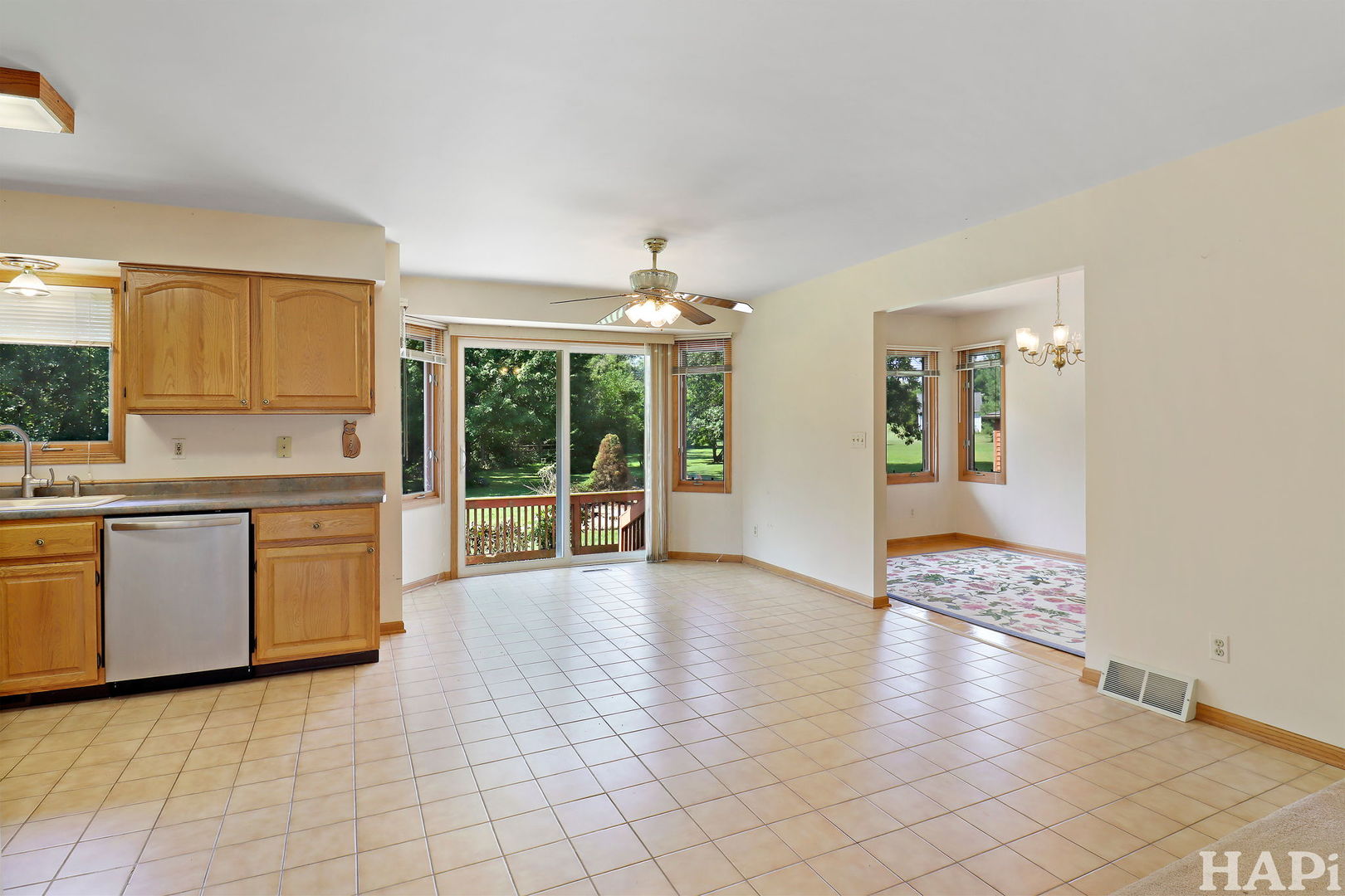 10113 Saddlebred Trail, Woodstock, IL 60098