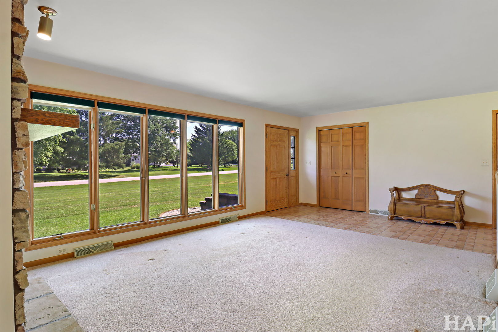 10113 Saddlebred Trail, Woodstock, IL 60098
