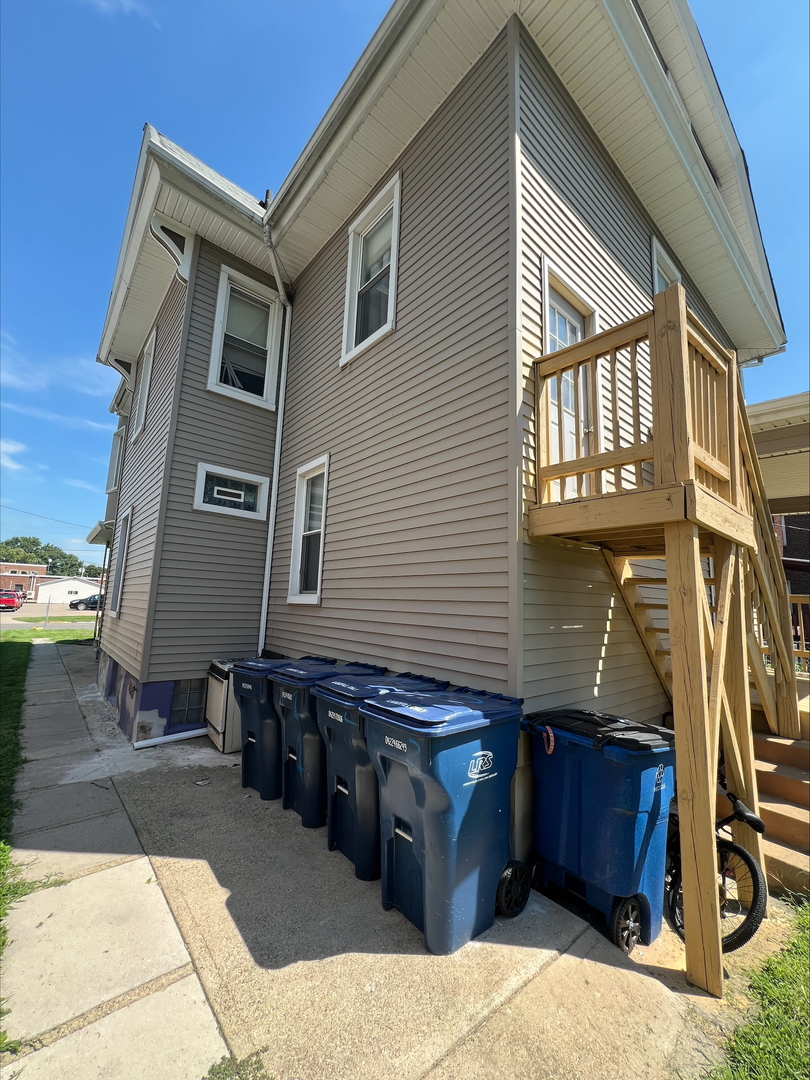 211 W Broadway, Monmouth, IL 61462