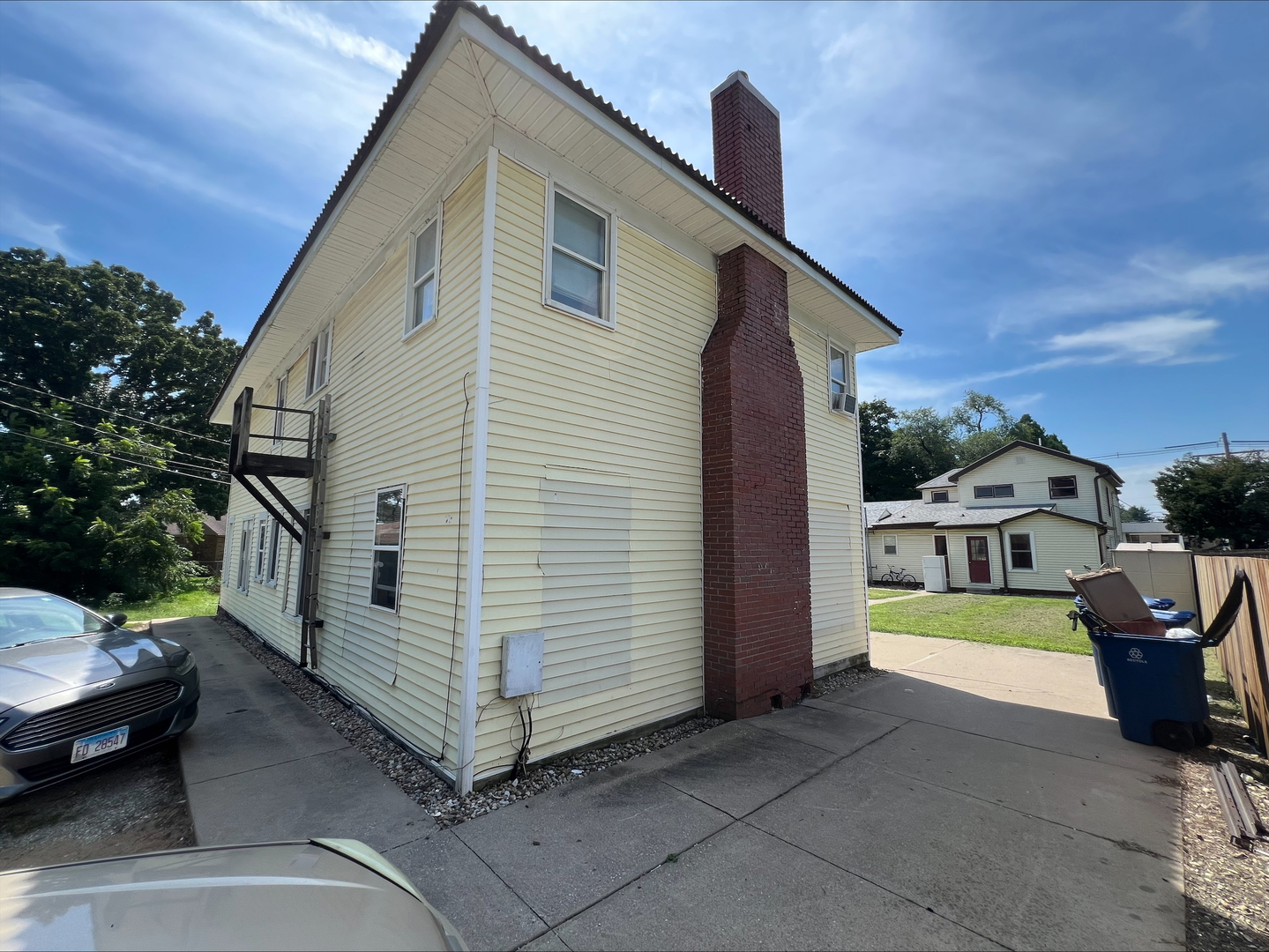 211 W Broadway, Monmouth, IL 61462