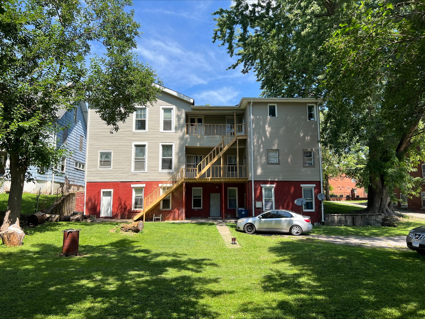 211 W Broadway, Monmouth, IL 61462